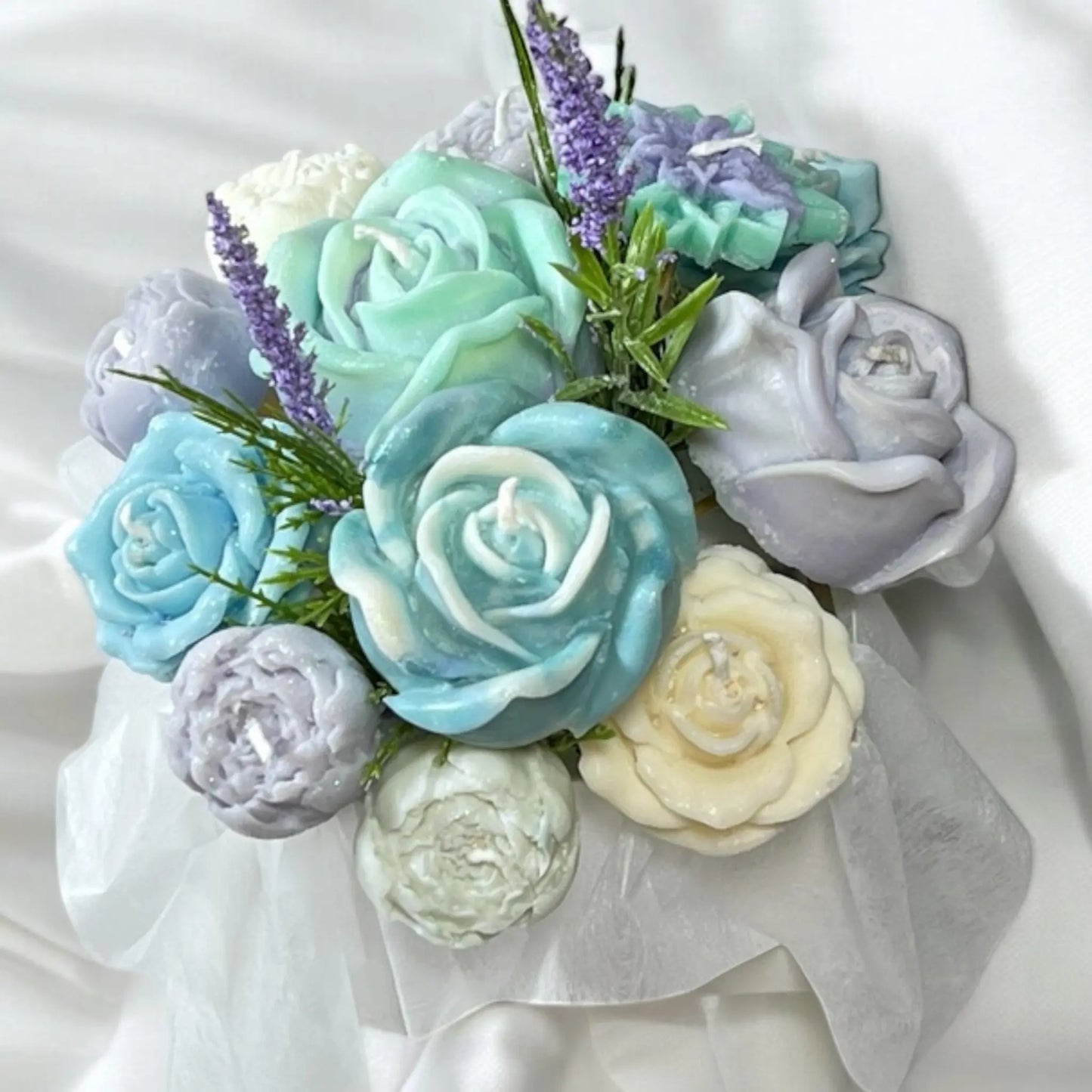 Arctic Elegance Candle Bouquet – A Blooming Nordic Treasure - Flow-Flo