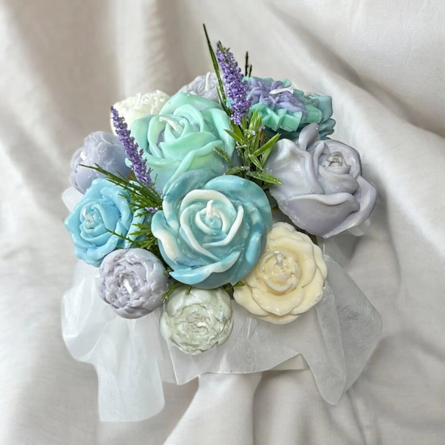 Arctic Elegance Candle Bouquet – A Blooming Nordic Treasure - Flow-Flo