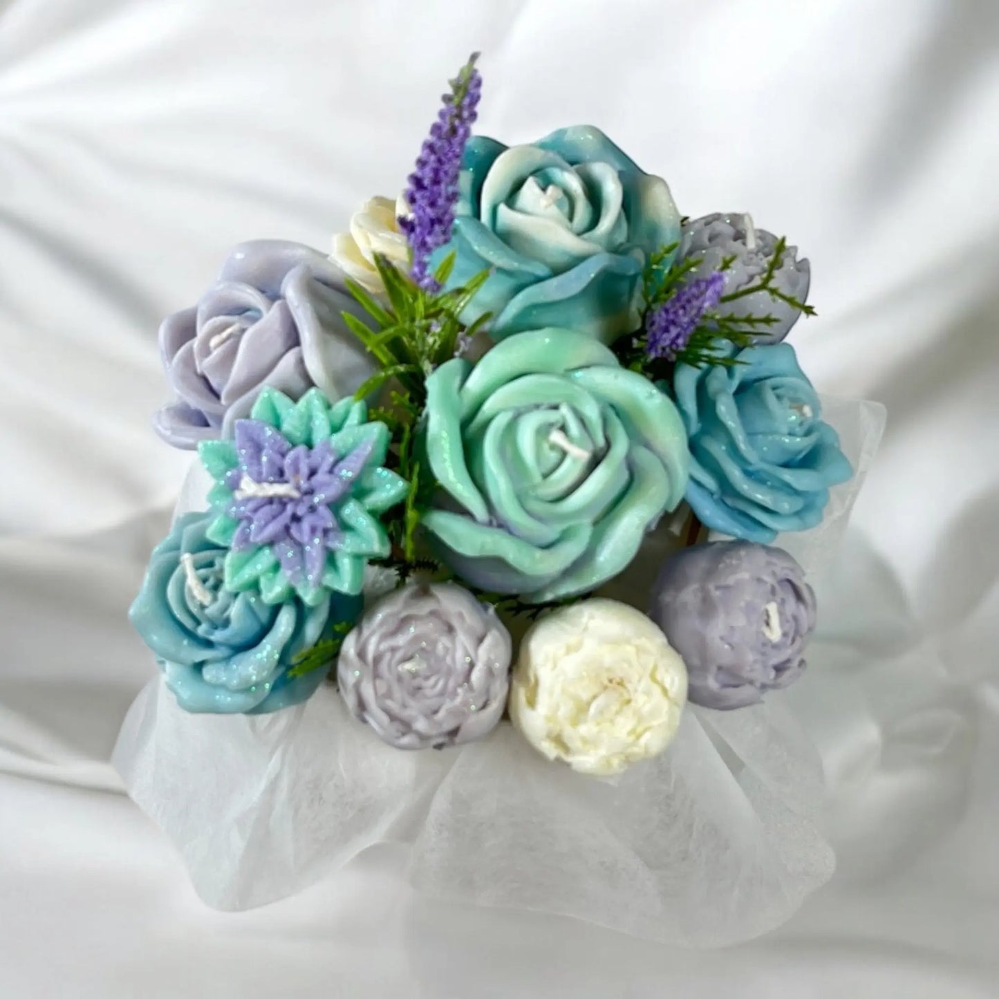 Arctic Elegance Candle Bouquet – A Blooming Nordic Treasure - Flow-Flo