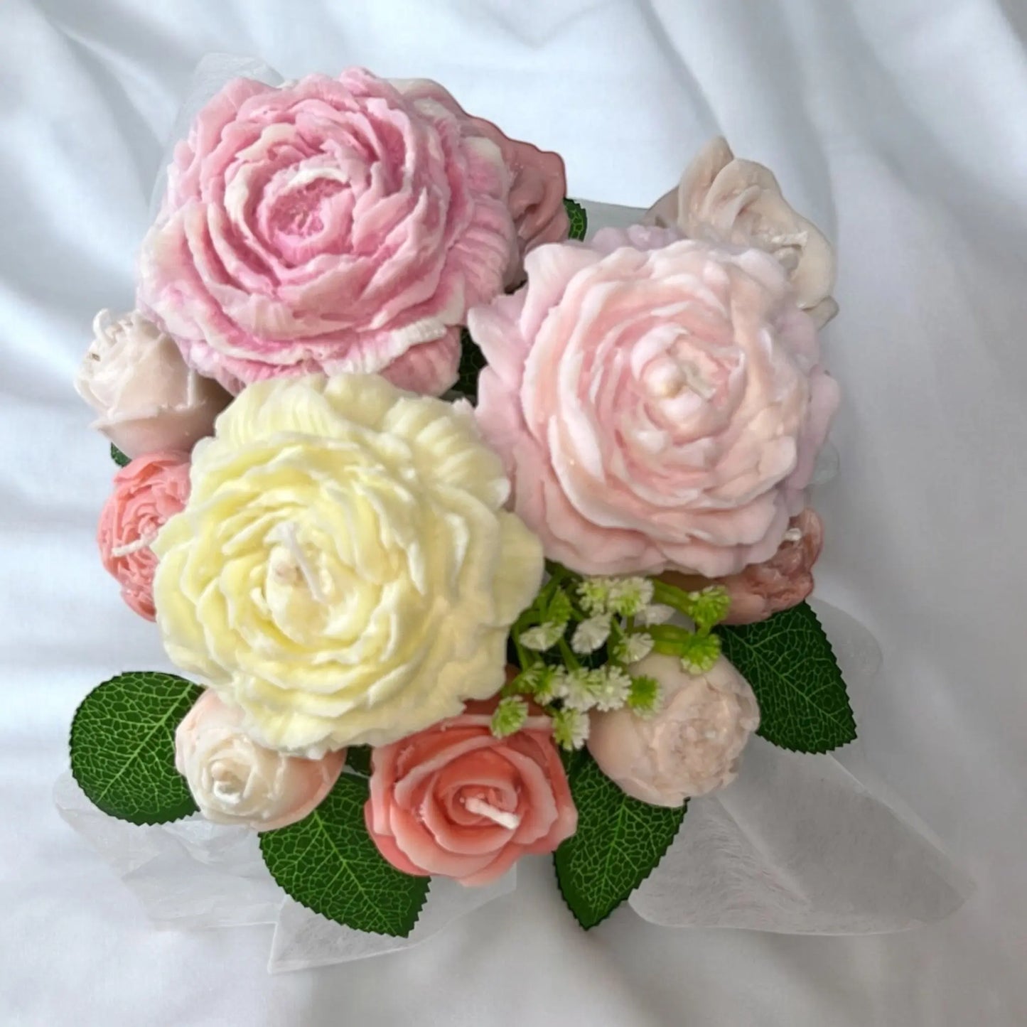 Artistic floral bouquets from the Classic Elegance collection in a stylish gift box.