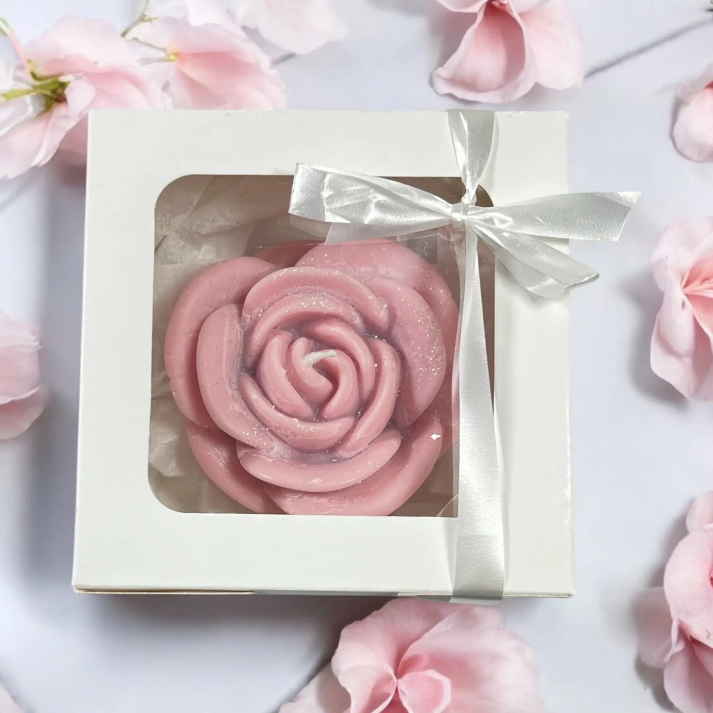 Romantic floral candle – unique gift for her in box
