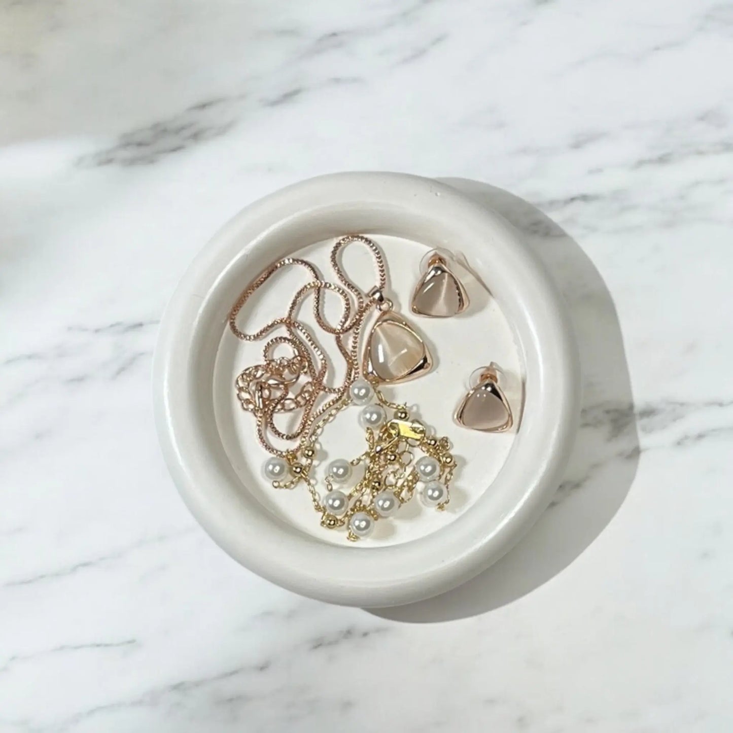 Sophisticated candle tray perfect for showcasing flower candles.