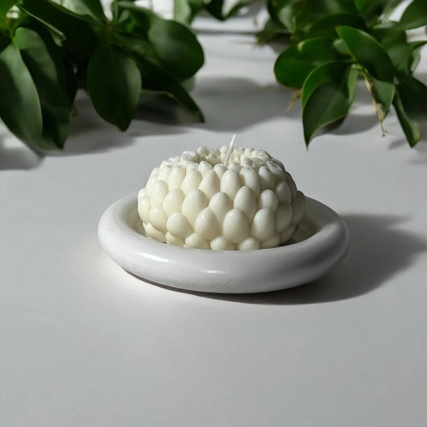 Sleek Zen Flow candle tray for an elegant presentation of candles.