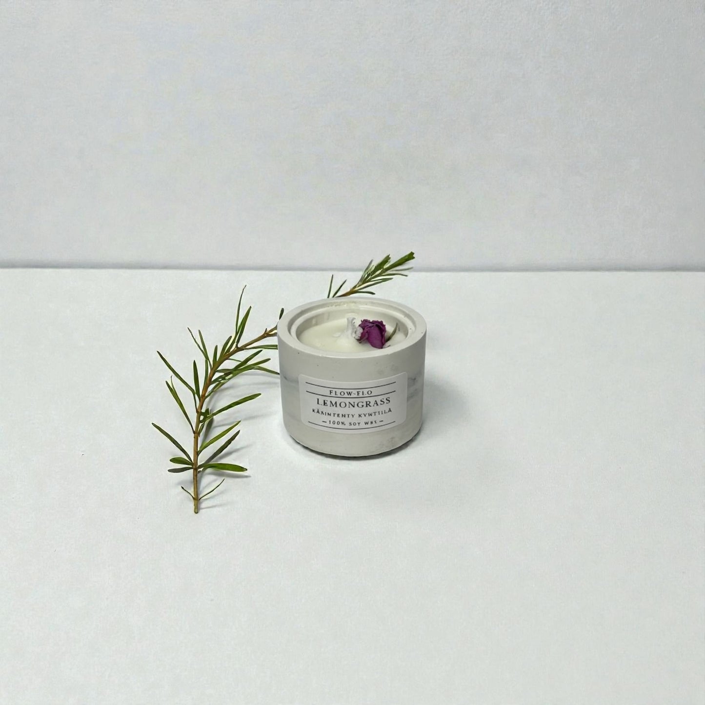 Luonnollinen lemongrass-tuoksukynttilä 100 % soijavahasta, käsintehty kipsipurkki suojakäsitelty – raikas spa-sisustuskynttilä Flow Flo