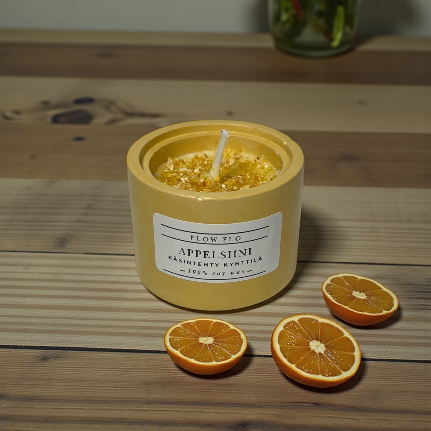Käsintehty appelsiini-tuoksukynttilä Flow Flo, luonnollinen soijavaha uniikissa kipsipurkissa suojapinnoitteella – mehukas sitrusaromi kotiin