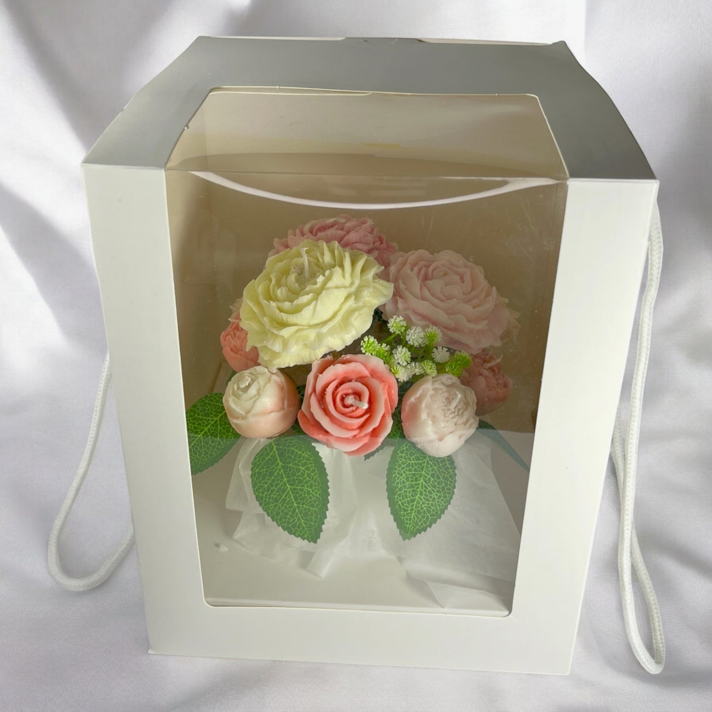 Classic Elegance Bouquets in Gift Box L Size