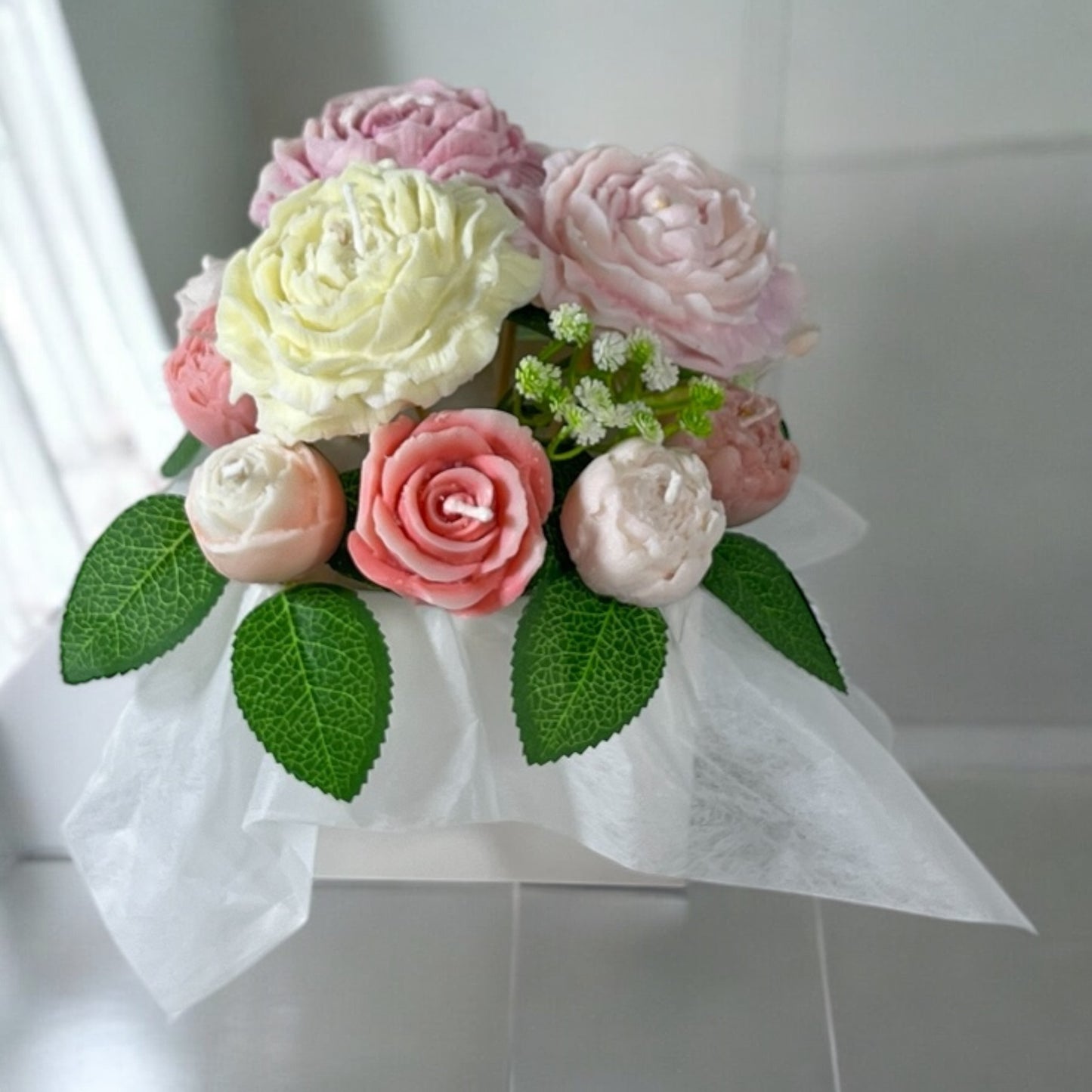 Classic Elegance Bouquets in Gift Box L Size