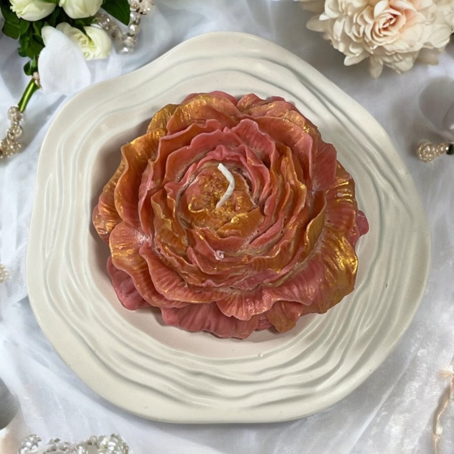 Solo Elegance L Size Rose Candle & Decorative Plate