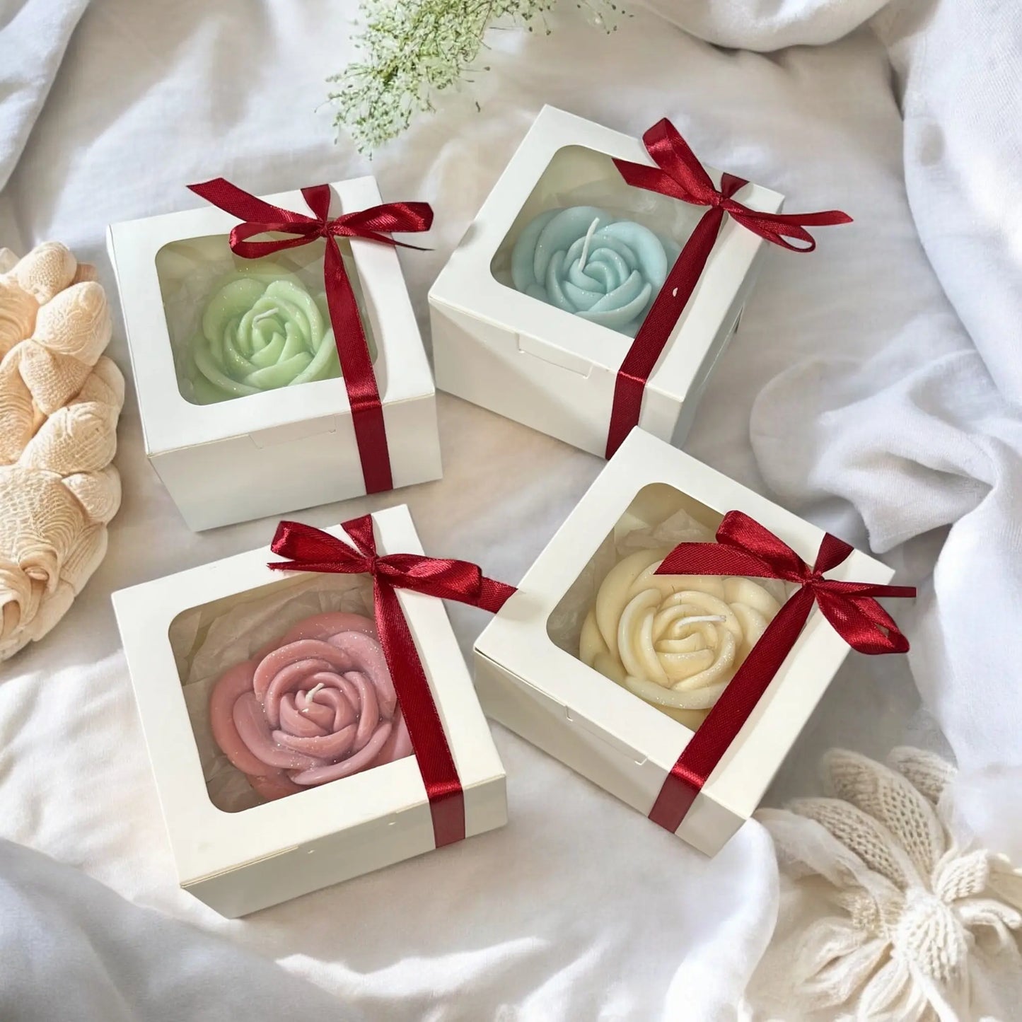 Rose candle with a charming, gift-ready presentation.