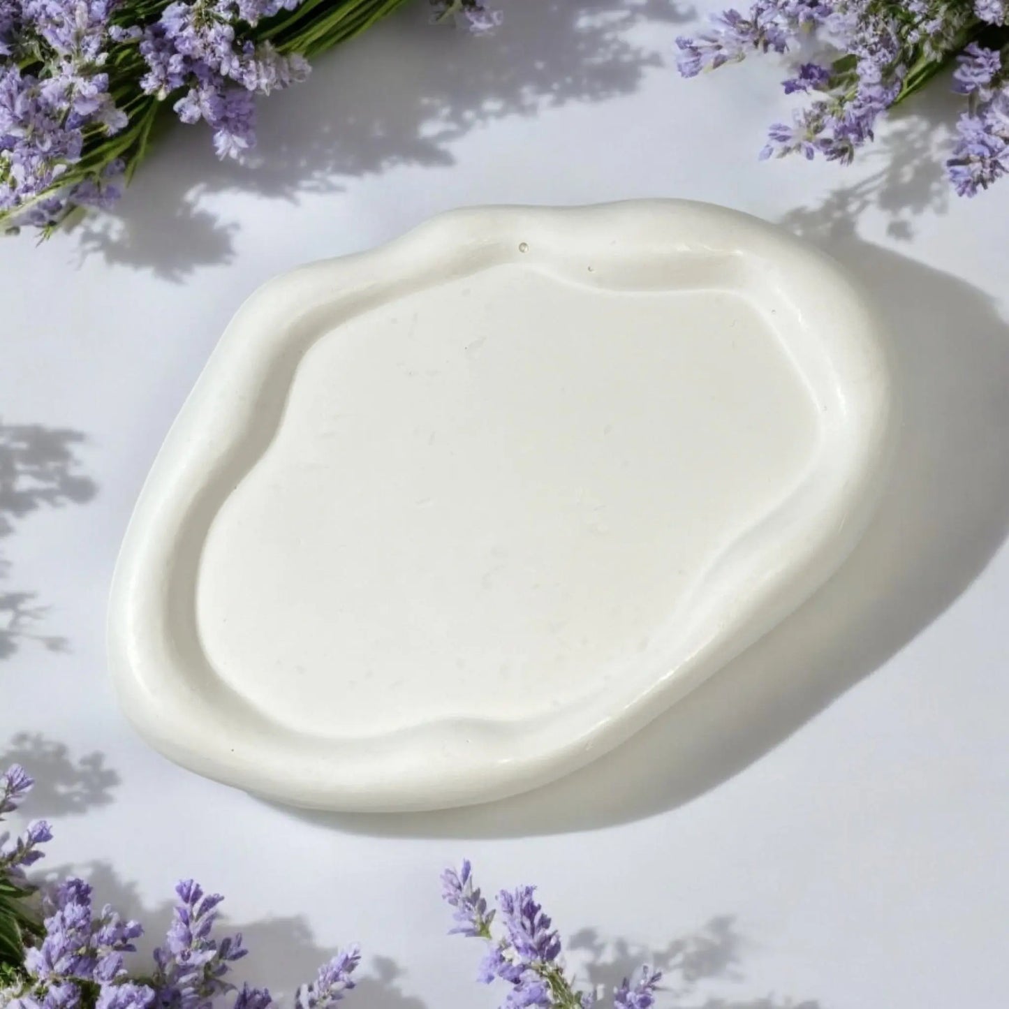 Decorative tray for home decor, perfect for candles and small items.