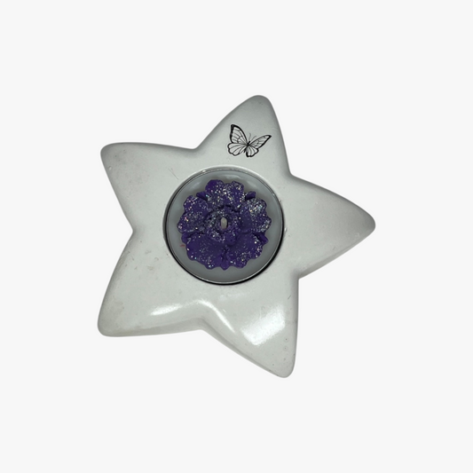 Violetti kukkakynttilä Lämpökynttiläkuppissa – käsintehty soijavahakynttilä