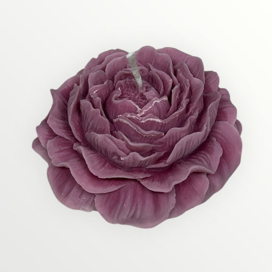 Käsintehty pioninkukkainen soijavahakynttilä – tuoksuton koristekynttilä.