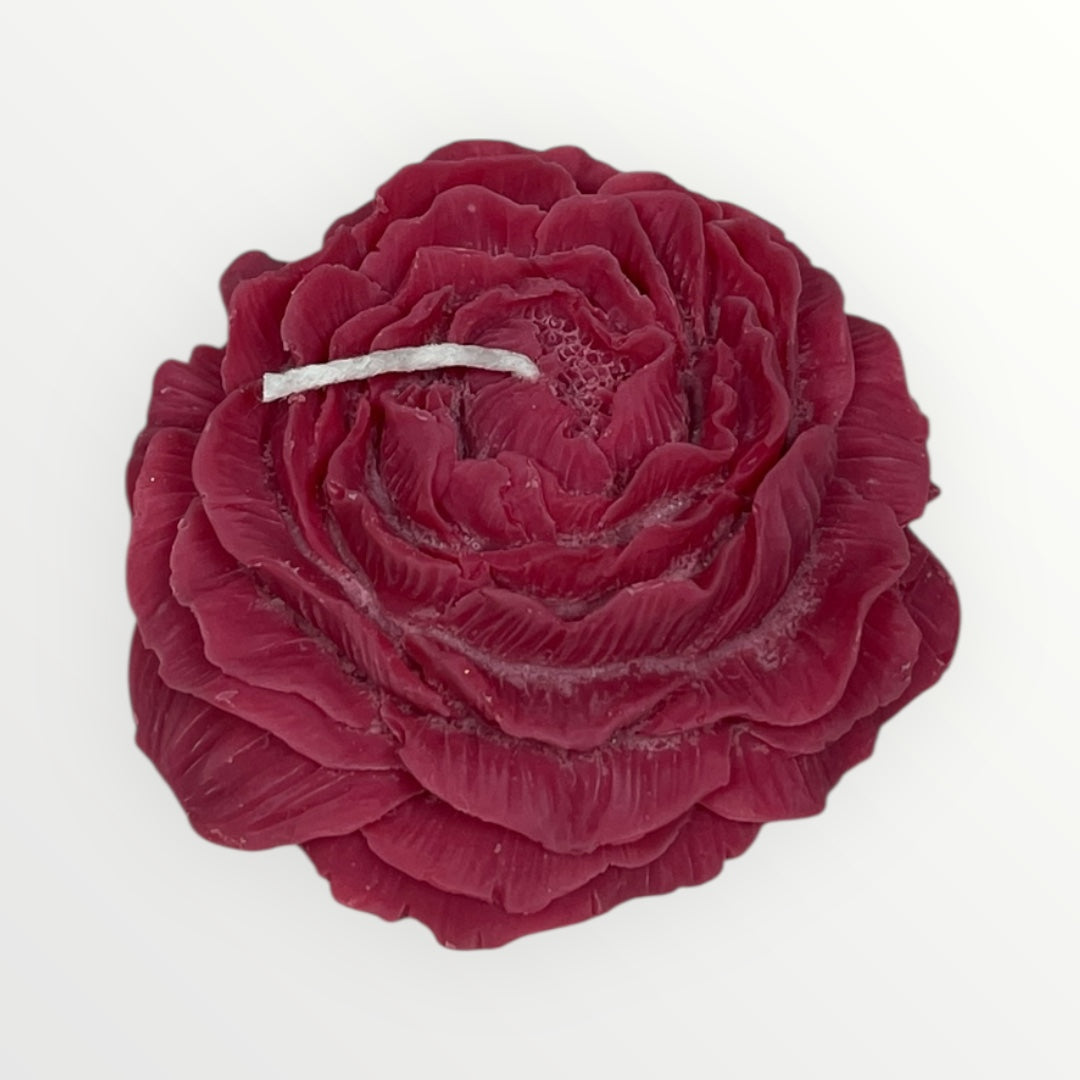 Käsintehty pioninkukkainen soijavahakynttilä – tuoksuton koristekynttilä.