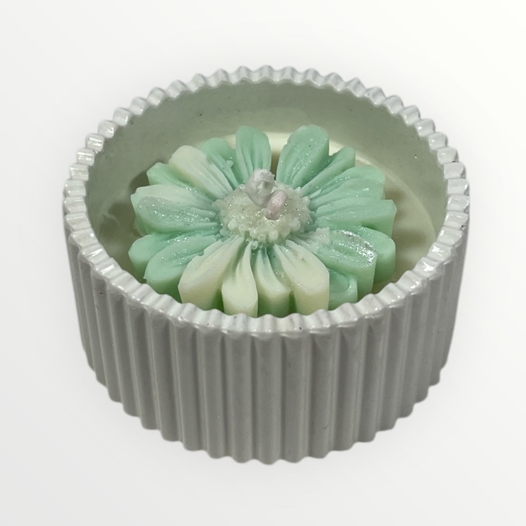 kukkakynttilä soijavahasta valkoinen kulho