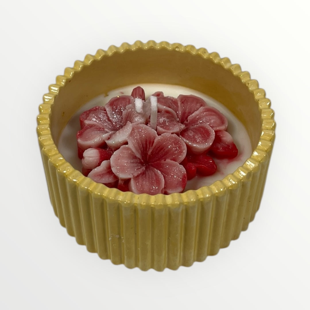 kukkakynttilä keltainen kulho käsintehty