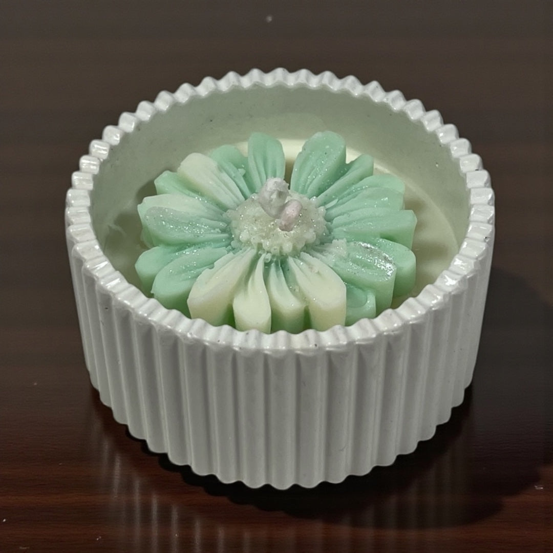 flower candle handmade Finland