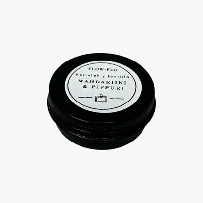 Soijavahakynttilöiden testipakkaus eri aromeilla